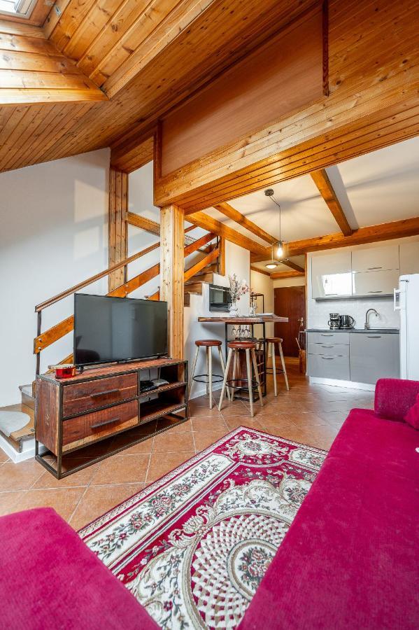 Apartman Mezonet Na Namesti Košice Esterno foto