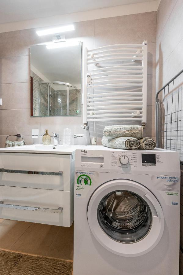 Apartman Mezonet Na Namesti Košice Esterno foto