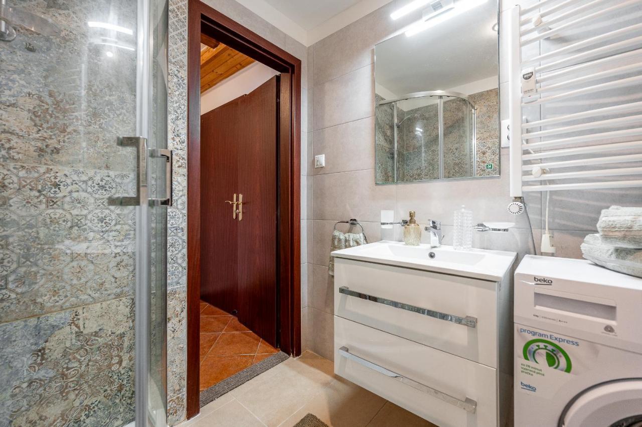Apartman Mezonet Na Namesti Košice Esterno foto