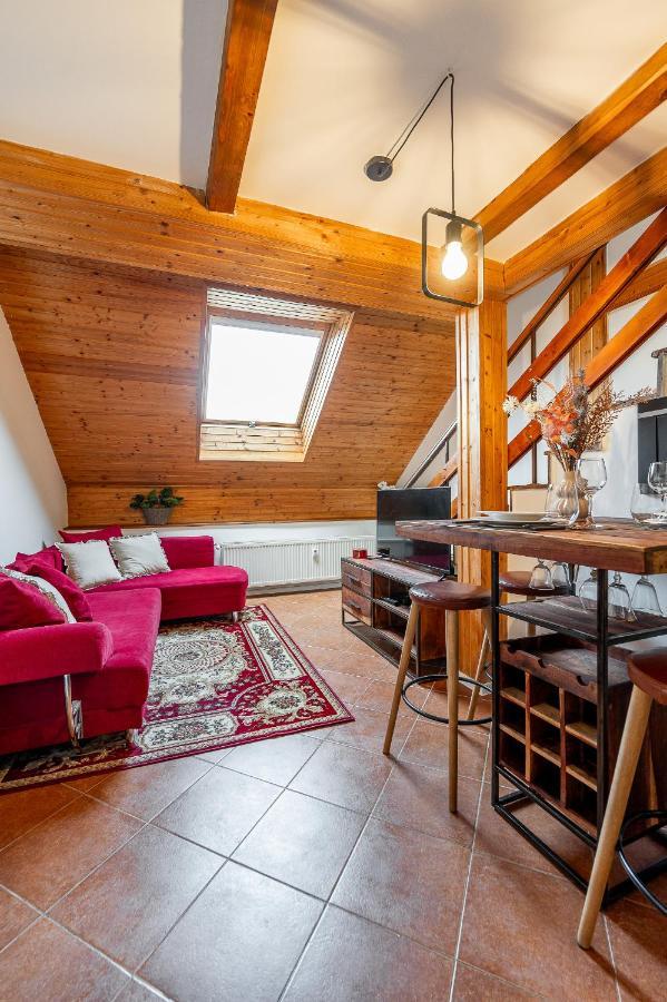 Apartman Mezonet Na Namesti Košice Esterno foto